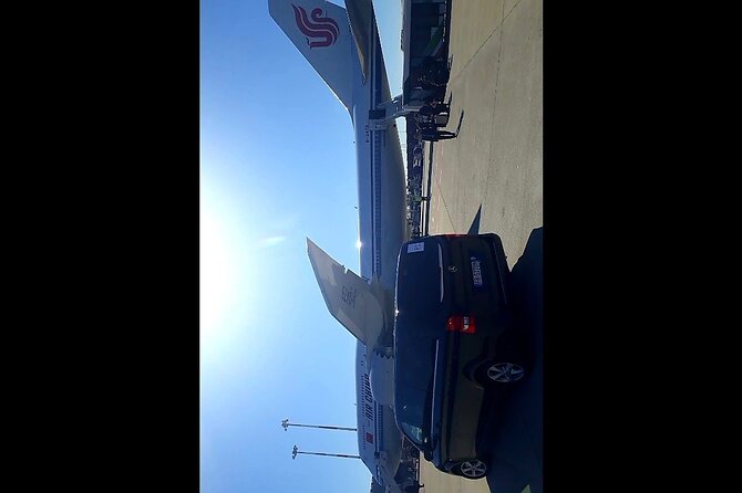 private transfer from Rome to Fiumicino airport - The Driver’s Role: Friendly, Knowledgeable, and Helpful