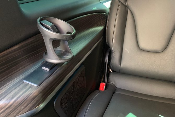 Private Transfer from ROME to SORRENTO with a stop in Pompeii or vv - Meet Your English-Speaking Driver at Your Preferred Location in Rome