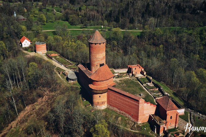 Private Transfer from Tallinn to Riga and Stopover at Turaida - Comfortable Private Transport Offers Hassle-Free Cross-Border Travel