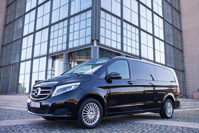 Private Transfer from Venice to Vienna or Vienna to Venice - Luxury Vehicle Options for Comfortable Travel