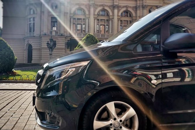 Private transfer: Krakow City - Krakow Airport - Why Choose the Krakow Airport Private Transfer?