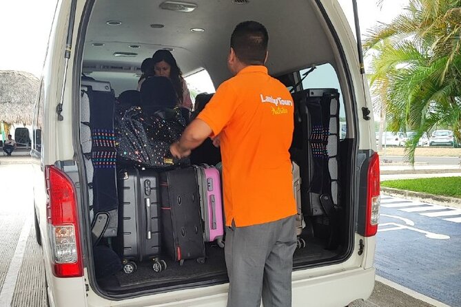 Private Transfer Oaxaca to Puerto Escondido - The Comfort of a Private, Air-Conditioned Vehicle