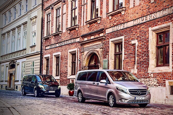 Private Transfers from Airport Katowice- Pyrzowice to/from Krakow - Experienced Drivers with Excellent English Skills