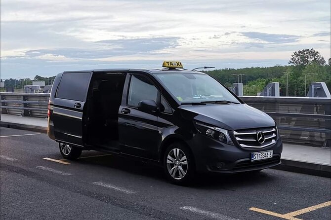 Private Transport from/to Croatia Hotel, Ports and Split Airport - Meeting Points and Operating Hours for Flexible Travel