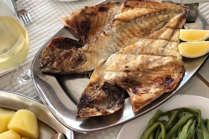 Private Transport Lisbon - Porto or Porto - Lisbon with 3 Stops - Custom Stops Crafted to Your Interests