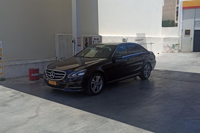 Private Transport To/From Nafplio and Athens International Airport - Easy Meeting Points for Quick, Stress-Free Pickup