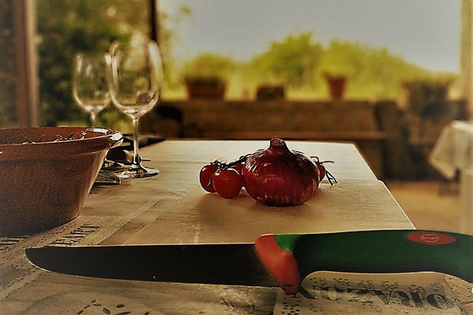 Private Tuscan Cooking Class And Wine Tasting in Radda in Chianti - Starting the Culinary Journey at Giorgia and Luigi’s Farmhouse