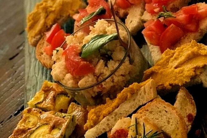 Private Tuscan meal with Wine and EVO oil tasting - Guided Tasting of Organic Wines and Olive Oils