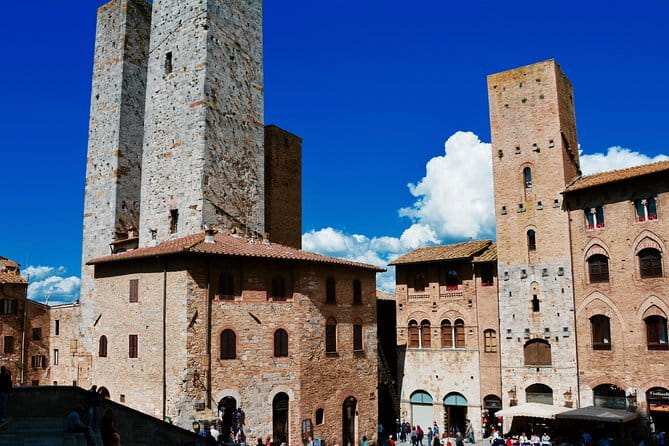 Private Tuscany Day Tour: San Gimignano and Chianti Wine Region from Florence - Journey to San Gimignano’s Medieval Skyline