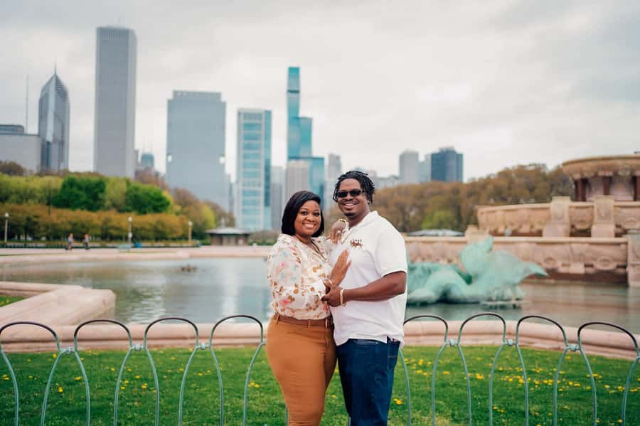 Private Vacation Photoshoot with Photographer in Chicago - The Experience of a Relaxed, Guided Photoshoot