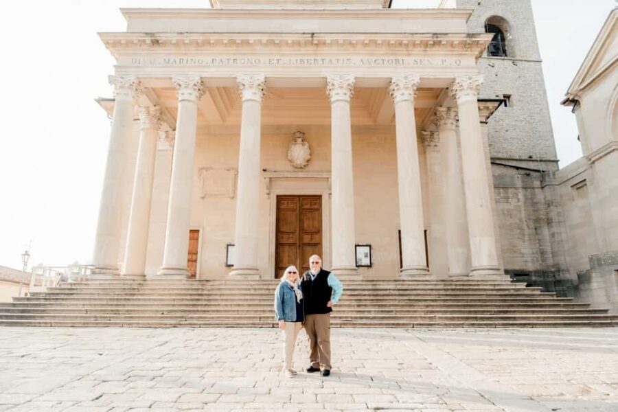 Private Vacation Photoshoot with Photographer in San Marino - The Choice Between 30-Minute and 1-Hour Photoshoot Sessions