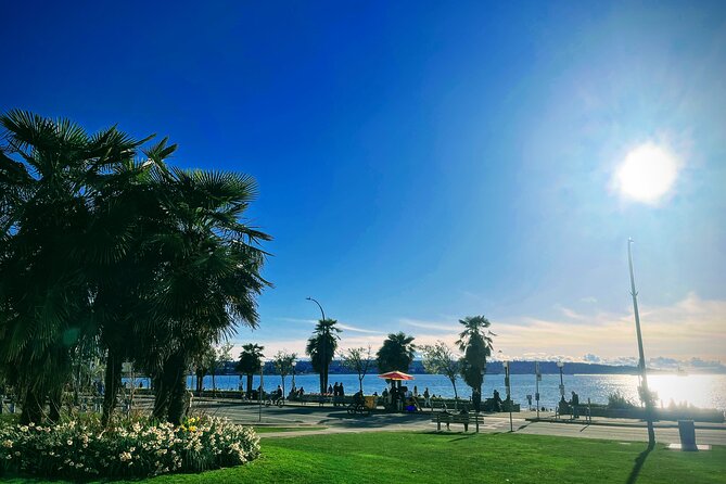 Private Vancouver Compact City Tour by Land and Water - Exploring Vancouver’s Historic Streets: Gastown and its Steam Clock