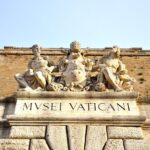 PRIVATE Vatican, Sistine Chapel & St. Peter's Basilica (shortcut) - Start at the Vatican Museums with a Guided Introduction