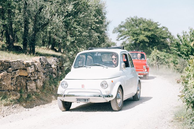 Private Vintage Fiat 500 tour in Chianti From Siena - Exploring Radda in Chianti: History and Leisure