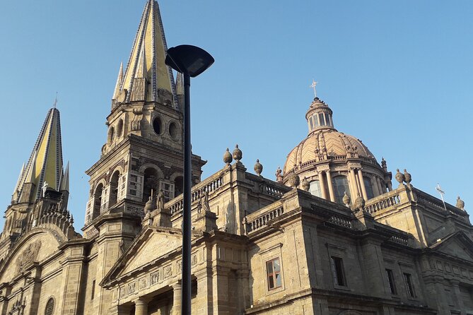 Private Walking Tour Guadalajara History and Murals with Guide - Highlights of Guadalajara’s Architectural Gems