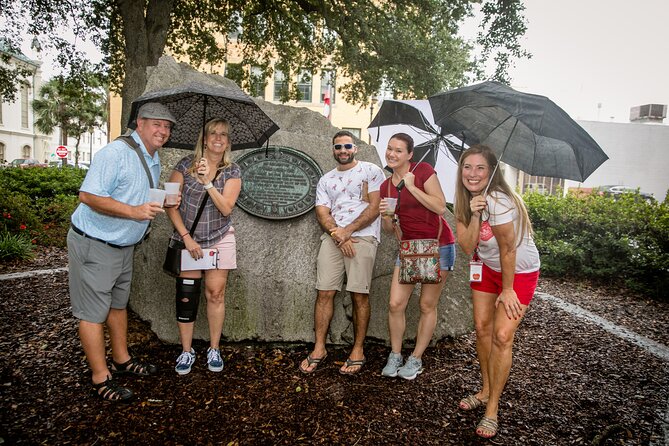 Private Walking Tour in Savannah - The Iconic Stops: Historic Squares and Haunted Houses