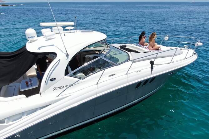 Private Yacht Sea Ray all-inclusive charter in Cabo - Starting Point and Convenient Transfers