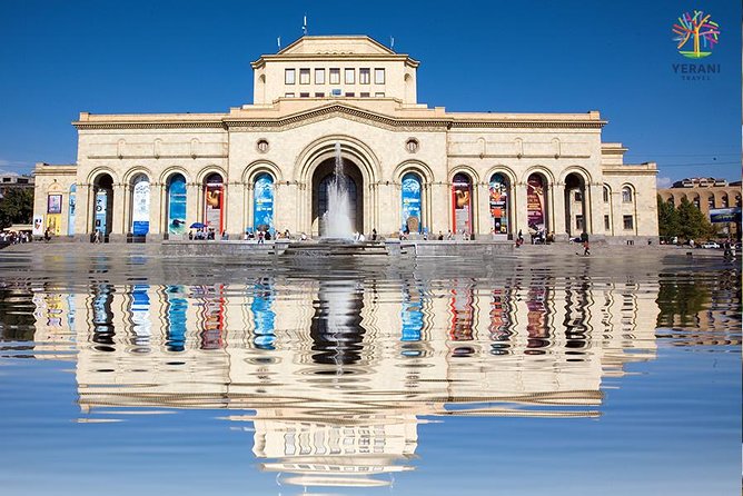 Private Yerevan City Tour with museums - Honoring the Armenian Genocide at Tsitsernakaberd
