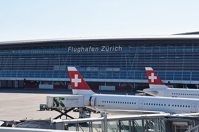 Private Zurich Airport Transfers to and from Zurich Hotels - The Vehicle and Comfort: Clean, Private, and Water-Ready