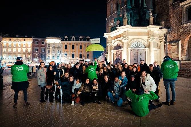 Pub Crawl + Unlimited Drinks + VIP entry + Drinking Games & Photographer - The Role of the Guides and Photographers