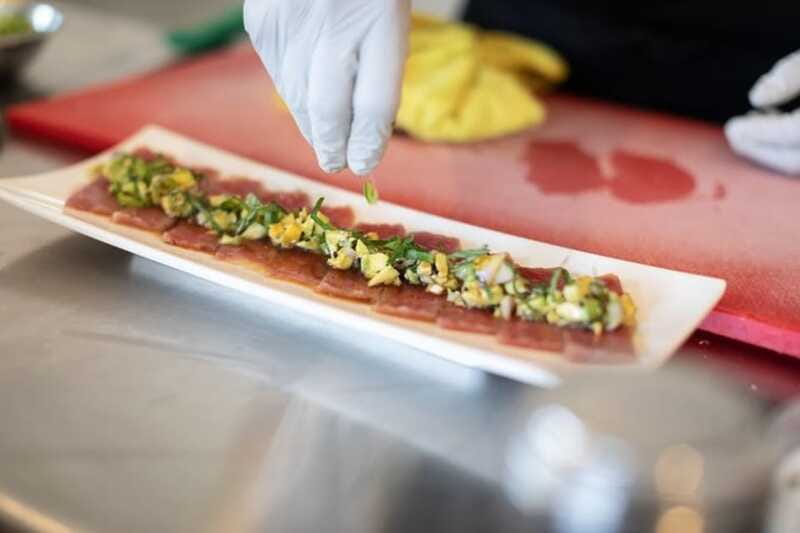 Puerta Vallarta: Seafood Lover's Food Tour - Starting Point in Lazaro Cardenas Park