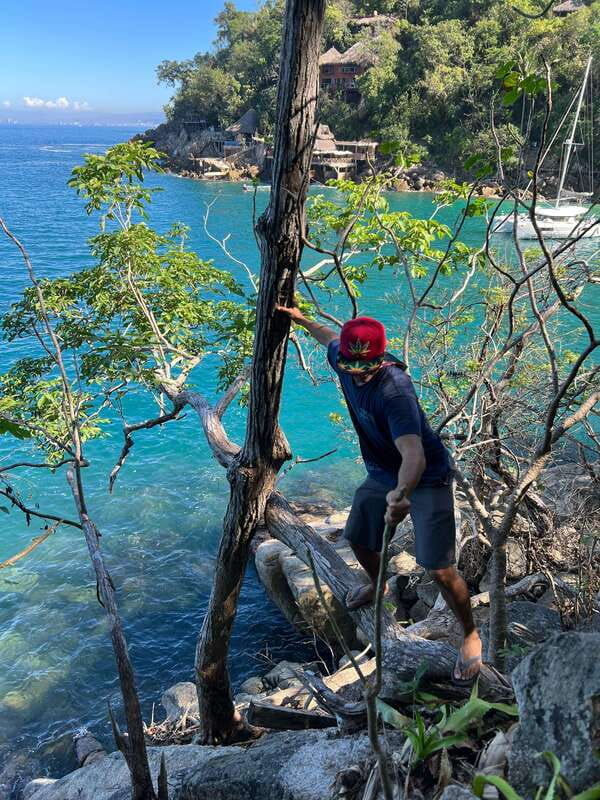Puerto Vallarta: jungle and coastline hike along 6 beaches - Starting Point and Logistics Near Boca de Tomatlán