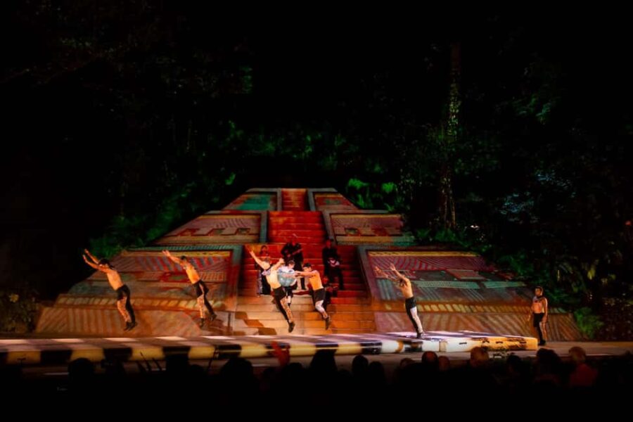 Puerto Vallarta Rhythms of the night, Show & Buffet dinner - Scenic Sunset Cruise Across Banderas Bay