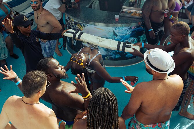 Punta Cana Party Boat and Open Bar (Adults only) - From Check-in to the First Snorkeling Stop