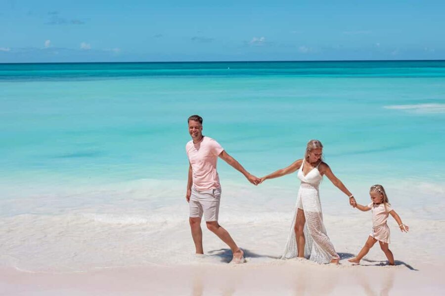 Punta Cana: Saona Island Full-Day Open Bar, Lunch & Transfer - Departure from La Romana with Convenient Transportation