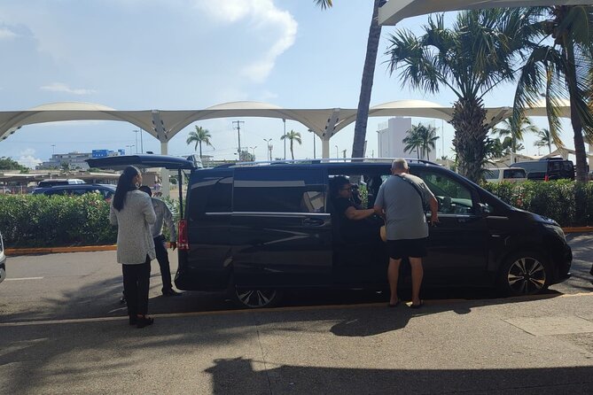 PVR VIP Round trip transfers Airport - Downtown - Airport - Getting to Know the Puerto Vallarta Airport Transfer Service