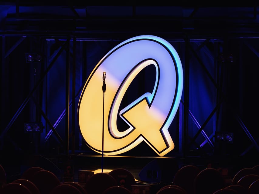 Quatsch Comedy Club München: Die Live Show - The Historic Venue: Germany’s Premier Stand-Up Comedy Club