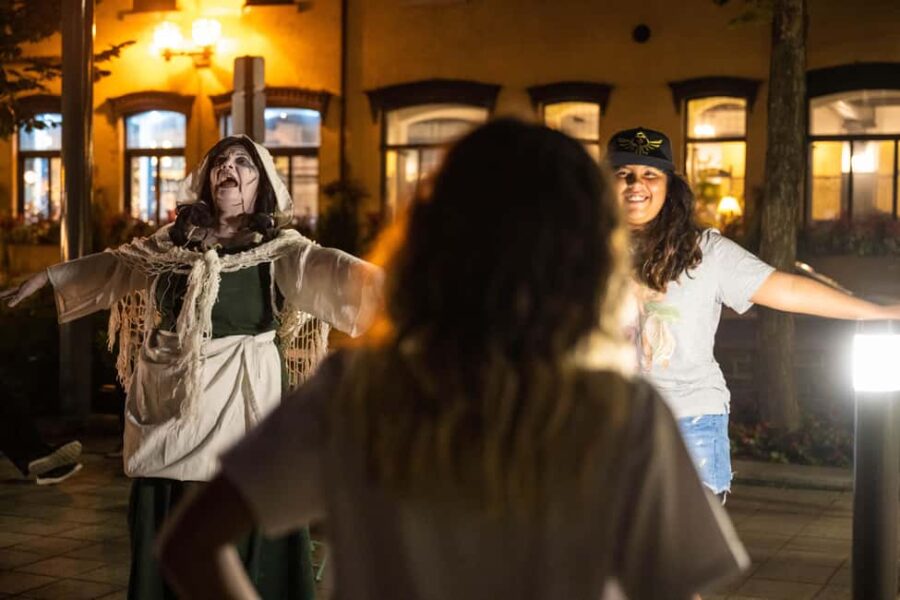 Quebec : Death in New-France Animated Walking tour - The Roots of Quebec’s Funeral Rites and Burial Sites