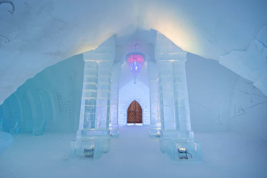 Quebec Ice Hotel Entrance Ticket with Transportation - Exploring the Themed Rooms and Sculptures