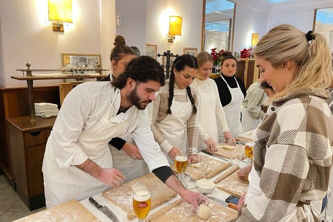 Ravioli Cooking Class in Rome - Piazza Navona - Enjoying Authentic Roman Flavors in a Historic Restaurant