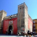 Real Alcázar Seville: Living History of Al-Andalus - The Meeting Point at Puerta del León