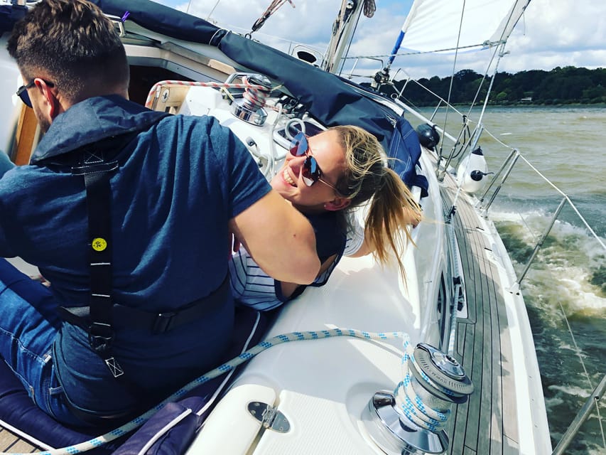 Real sailing trip ''Towards the North Sea'' - from/to WEDEL - The Departure Point and Meeting Arrangements in Wedel