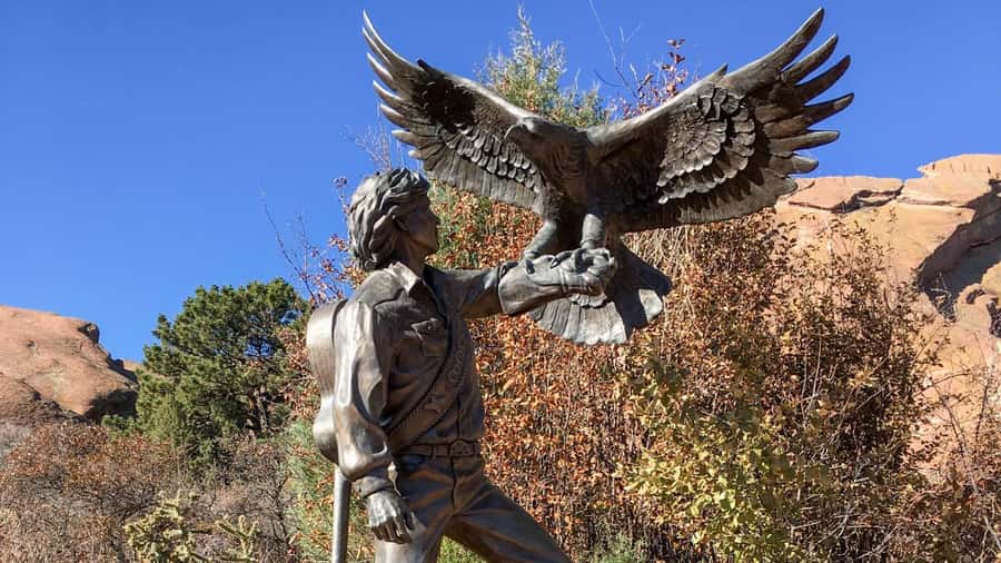 Red Rocks Amphitheatre Walking Tour: Nature, Music & Legends - Visiting the Iconic Red Rocks Amphitheatre