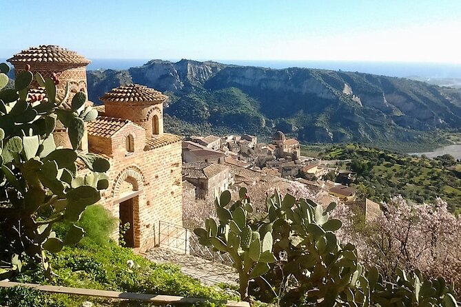 Reggio Calabria Museum and City Guide . Direct Moses - Logistics and Practical Details