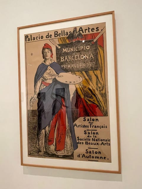 Reina Sofía Museum guided tour with ticket and skip the line - Iconic Works and Artistic Movements on Display