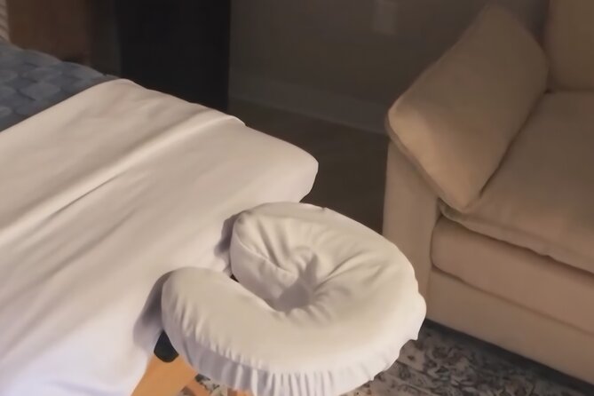 Relaxing Gloucester Day Spa Private Activity - Locker Facilities and Onsite Convenience