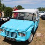 retro road trip/ Méhari, 2CV & Burton in Rochefort, La Rochelle - Renting a Classic Car in Rochefort: How It Works