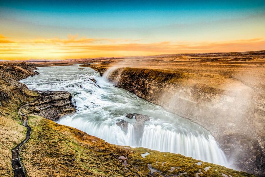 Reykjavik: Golden Circle Full-Day Tour with Kerid Crater - Visiting Kerið Crater: A Volcanic Gem