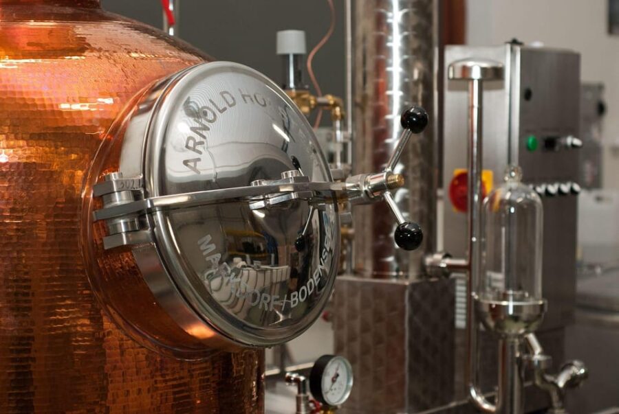 Reykjavik: Microbrewery and Distillery Private Tour - Exploring Eimverk Distillery’s Whiskey and Spirits
