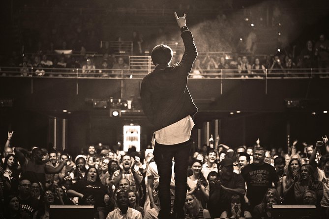 Reza Edge of Illusion Show in Branson - The Venue and Meeting Details in Branson