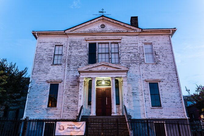 Richmond Ghosts Boos and Booze Haunted Pub Crawl - The Old Masonic Lodge and Civil War Hospital History