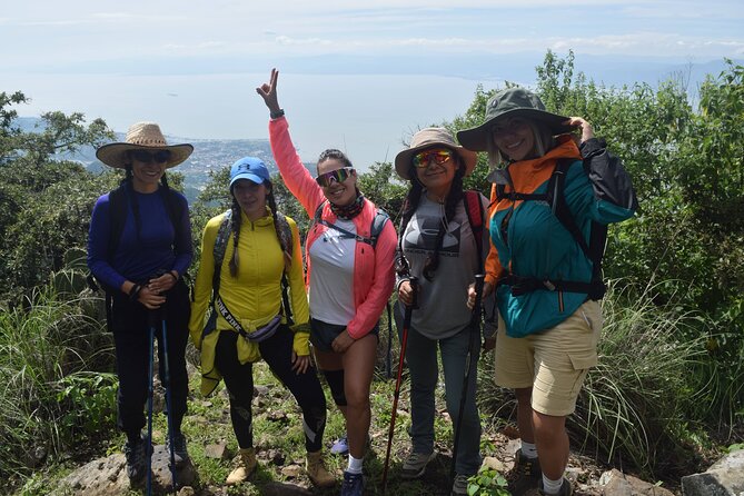 Riding of Chapala Circuit of Mid Mountains and temazcal - Exploring the Chupinaya Mountain Circuit