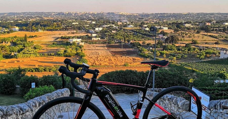 Riding to Alberobello and countryside with E-Bike - Starting Point in Locorotondo for Scenic E-Biking