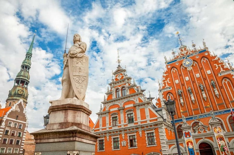 Riga: 2-Hour Walking Tour in the Old Town - Starting Point at Riga’s Town Hall Square
