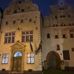 Riga: Old Town Legends & Highlights with Excellent Guides - Starting Point and Meeting Logistics in Riga’s Old Town