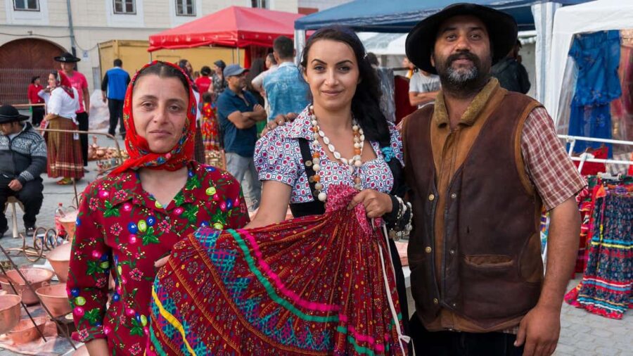 Roma Culture, Realities and Slavery History, Walking tour - Key Points